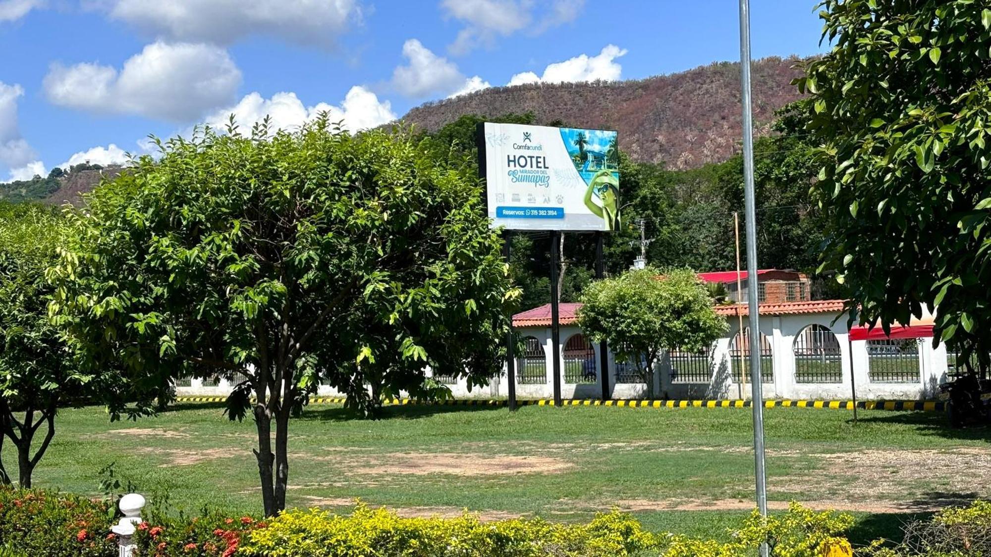 Hotel Mirador Del Sumapaz - Comfacundi Melgar Bagian luar foto